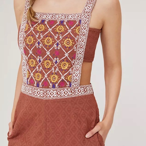 Anthropologie cutout jumpsuit - Picture 2 of 6